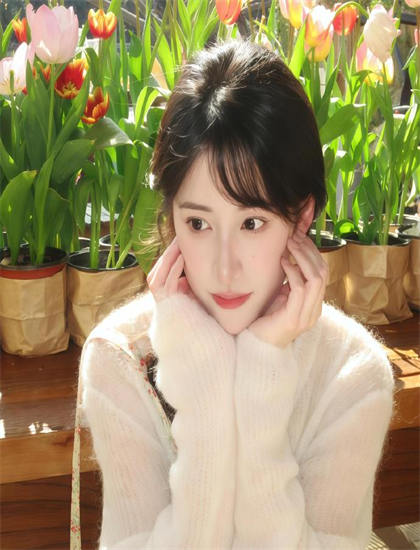 隐藏细节：《比尔伯尔：红石现场》剪辑的节奏控制与叙事技巧——服装造型的设计思路